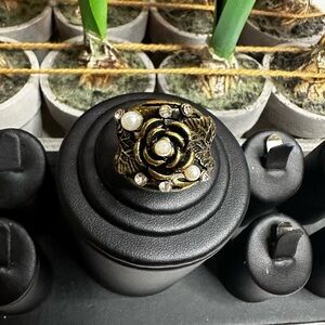 Bronze Gold and Black Intricate Ring